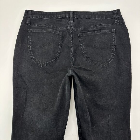 Lee Mid Rise Bootcut Women's size 16P Black Denim Jeans - Picture 5 of 5